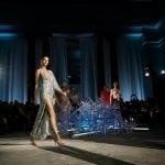 علي غرار النجمات… تألقي في الشتاء بالبنطلون الرياضي في مختلف خروجاتك