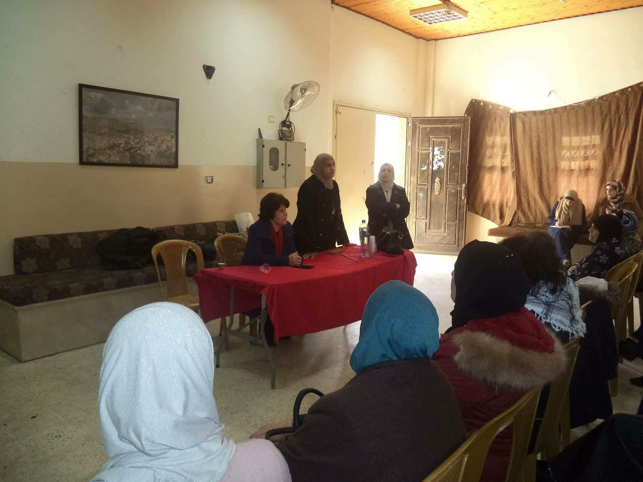 لقاء في نابلس يبحث دور النساء في مجابهة التطبيع