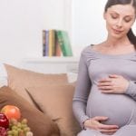 أخطاء شائعة تقوم بها الأمّ في التّعامل مع طفلها