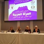 صور: صيحة الفساتين بخط عنق الفراشة.. مثالية لموسم الربيع