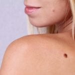 أزياء إيلي صعب خيار هذه النجمة دائماً