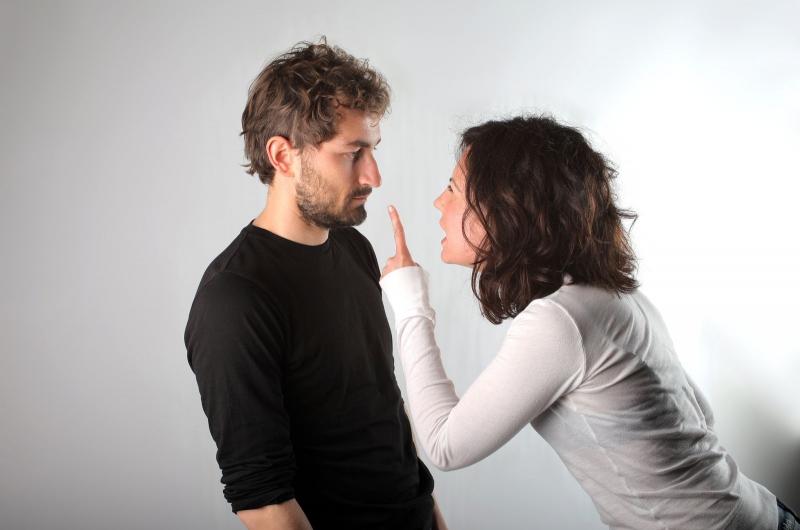 النساء لسن “نكديات” بل عقولهن أكثر نشاطاً من الرجال