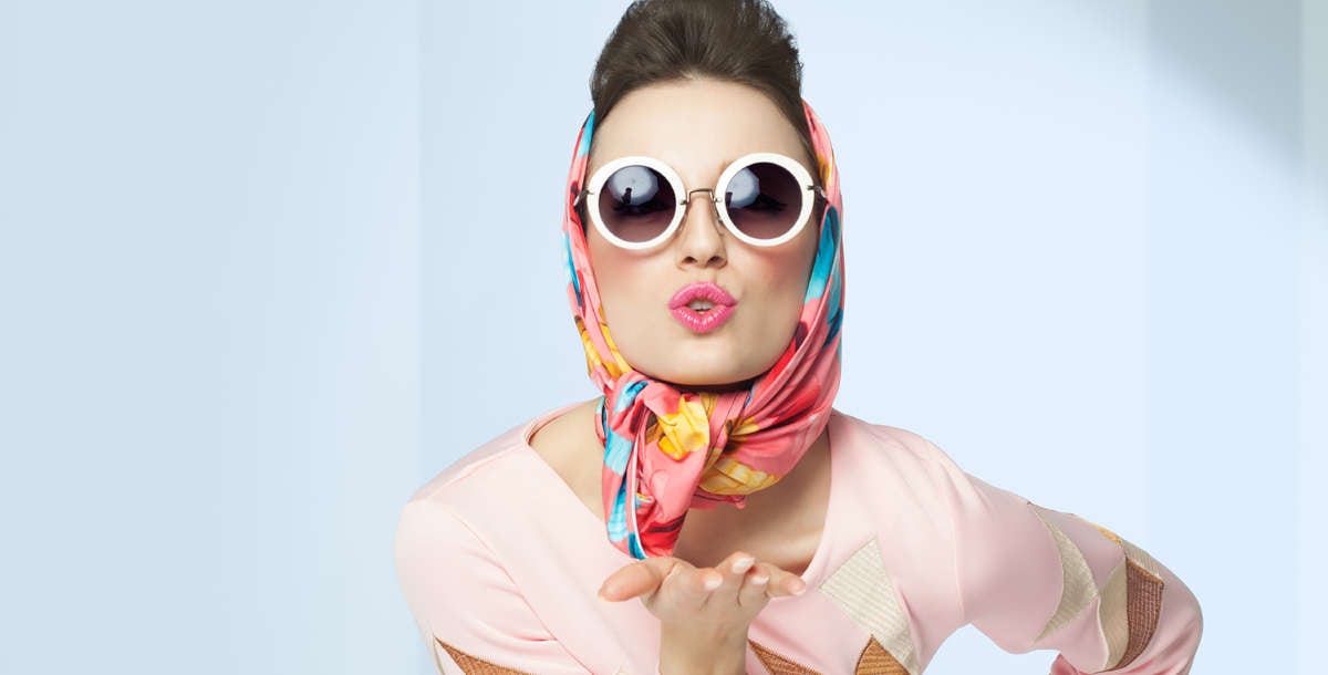 موضة “الهيبي” تعود من الستينيات لتحتل الصدارة هذا الموسم