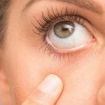 أضرار جسيمة تنتج عن عدم شرب الماء.. ما الحل في رمضان؟