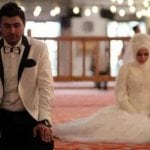 صور: هذا آخر ما كتبته (ملاك الرحمة) الشهيدة رزان على فيسبوك