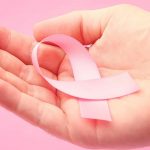 في الحياة نتعلّم من جيوبنا.. وفي الحبّ من قلوبنا