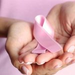 تعرفي على أضرار بكاء المرأة قبل النوم