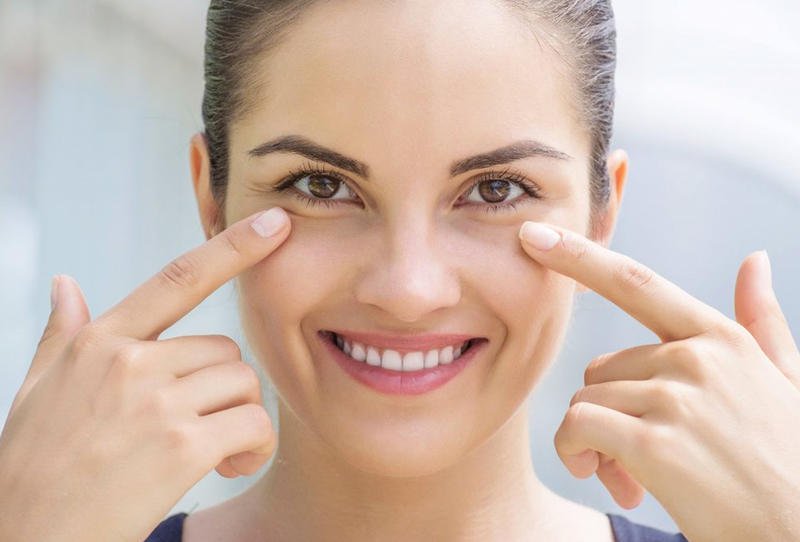 بعض النصائح الطبيعية لمعالجة انتفاغ العينين