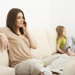 قضم الأضافر دليل على أن طفلك يعاني!