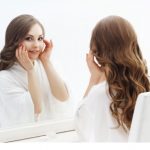 تفاصيل جريمة ضحيتها سيدة عبر “فيس بوك”