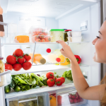 مغامرات الأم في “رحلة” توصيل الأطفال للمدرسة كل صباح!