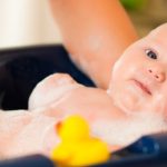 إليك هذه الوصفة الطبيعية لصبغ الشفاه و الخدين باللون الوردي…