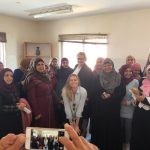 الاحتلال يحتجز طالبة ويخضعها للتفتيش قرب الحرم الابراهيمي