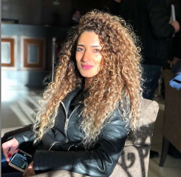 خبيرة التجميل رناد حشيمة تفتح قلبها لـ”أنتِ لها”: الجمال ليس في الروح فقط ولو كنت مستحضر تجميل لاخترت هذا والبشرة مثل الطفل