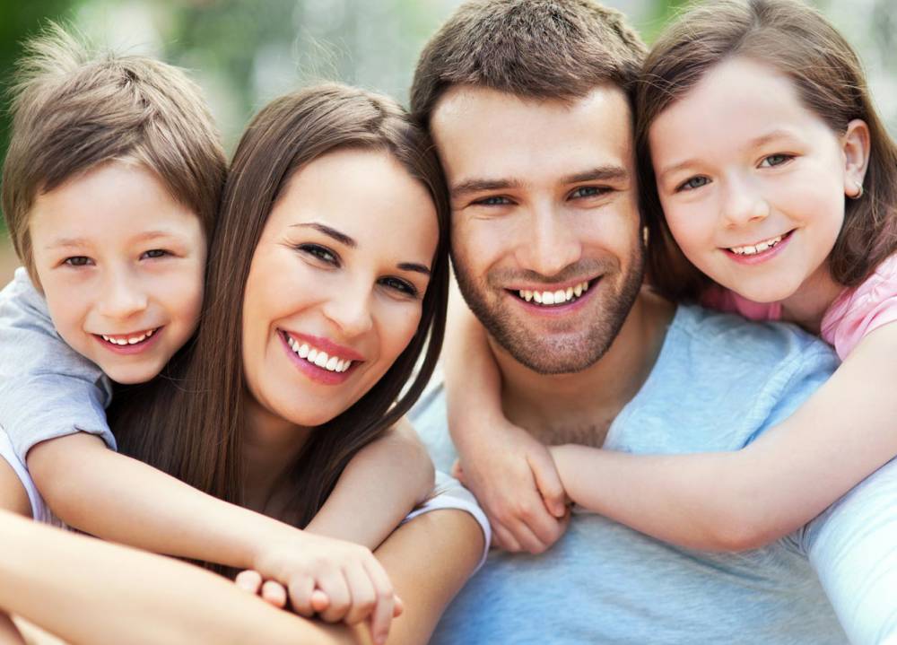 قانون أردني يمنح الأب اجازة أبوة