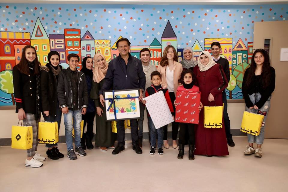 بالصور: راغب علامة يفاجىء الأردنيين.. ماذا فعل؟