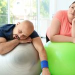 أحمد إبراهيم يُخطرُ زوجته الأولى بارتباطه رسميًا بأنغام..