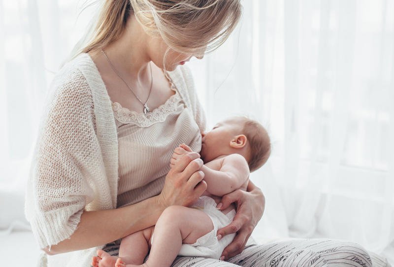 نصائح لمنع ترهل الثديين أثناء وبعد الرضاعة الطبيعية