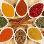 موضة 2019: ماذا تتبعين وماذا تتفادين؟