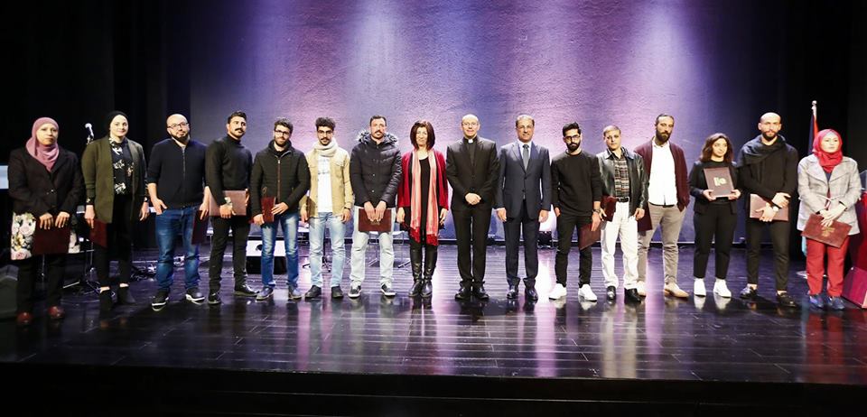 فوز طلبة كلية الفنون الجميلة بجامعة النجاح الوطنية بأول ثلاث مراتب في مسابقة اسماعيل شموط