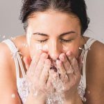 قشري البثور السوداء بهذه الوصفات الطبيعة