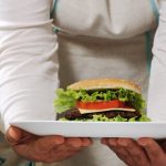 تعرفي على سر نضارة بشرة ايما ستون