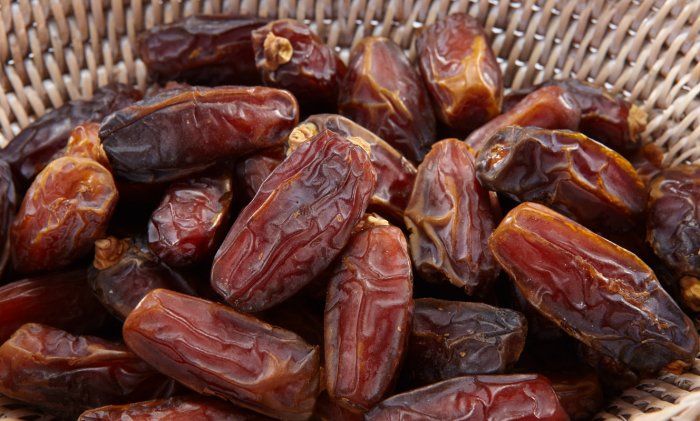 تناول التمر لمدة أسبوع له فوائد عظيمة