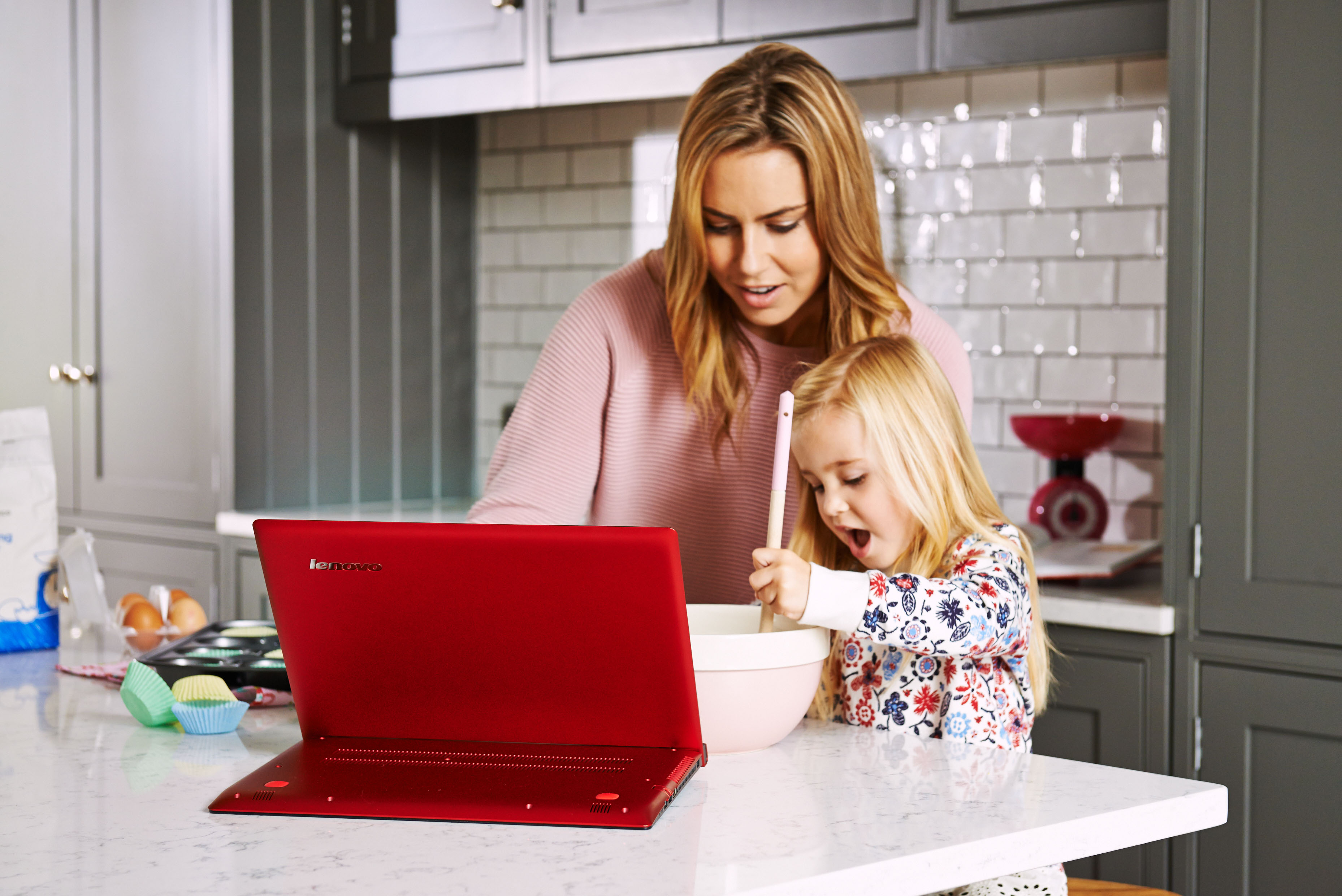 كيف أنظم وقتي بين العمل خارج البيت وداخله؟