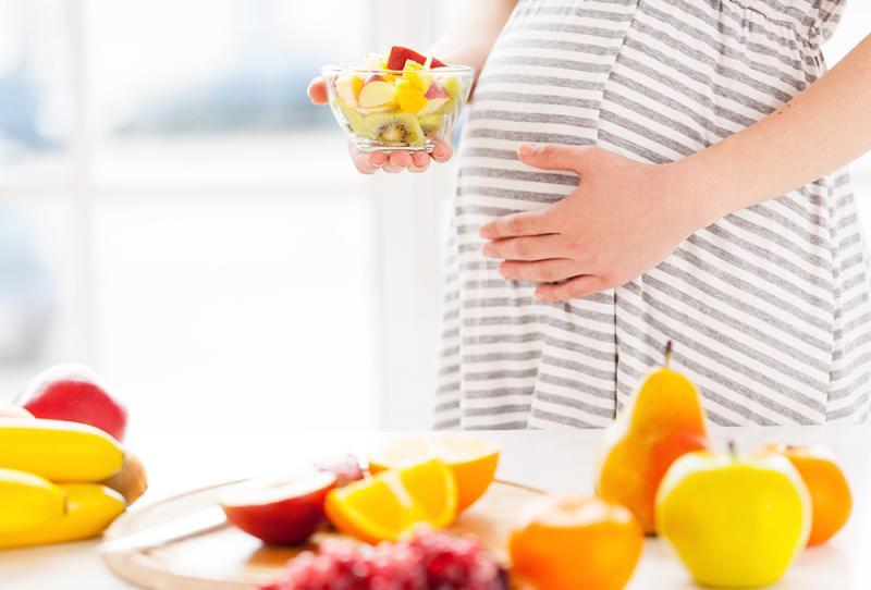 أهمية الفواكه للمرأه الحامل