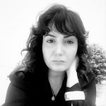 حلا تزين فلسطين بالذهب “فيديو”