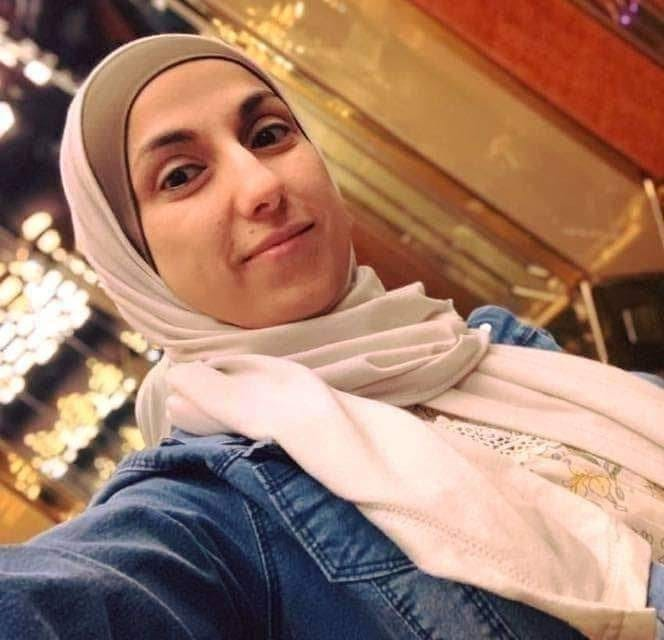 الدكتورة ريم عمران أول طبيبة فلسطينية تتخصص بزراعة النخاع