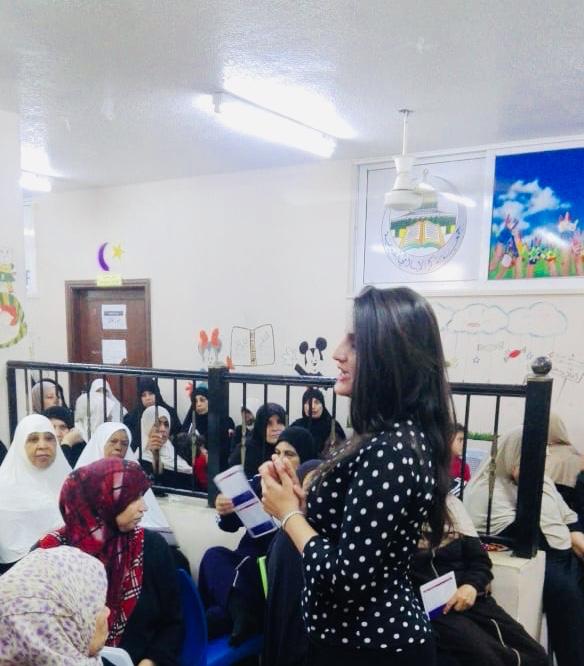 ” انا وطفلي” .. مبادرة متجولة تسعى لتثقيف الأمهات تربوياً