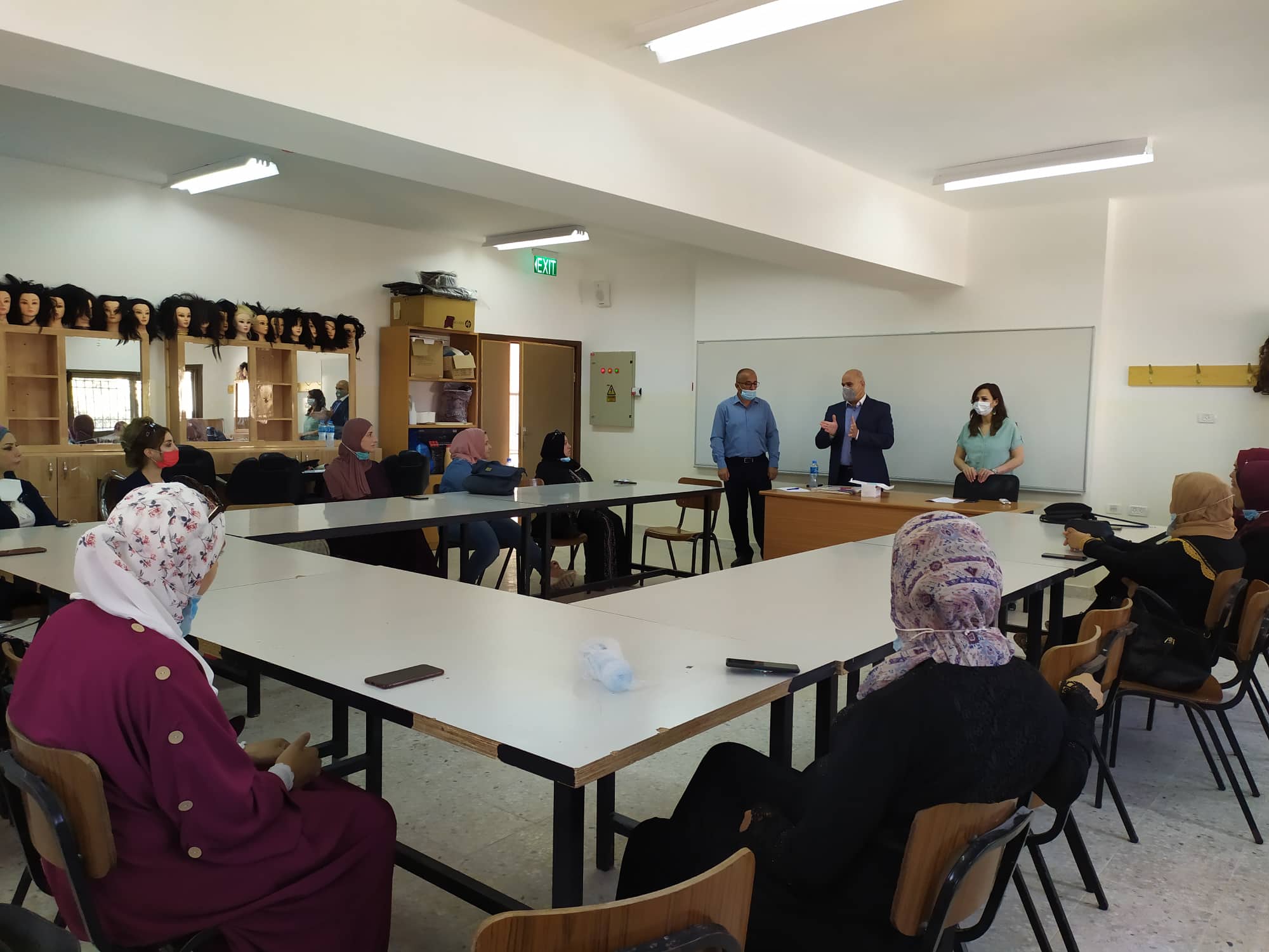 نابلس: افتتاح فعاليات دورة تدريب المدربين في مجال التجميل وتصفيف الشعر