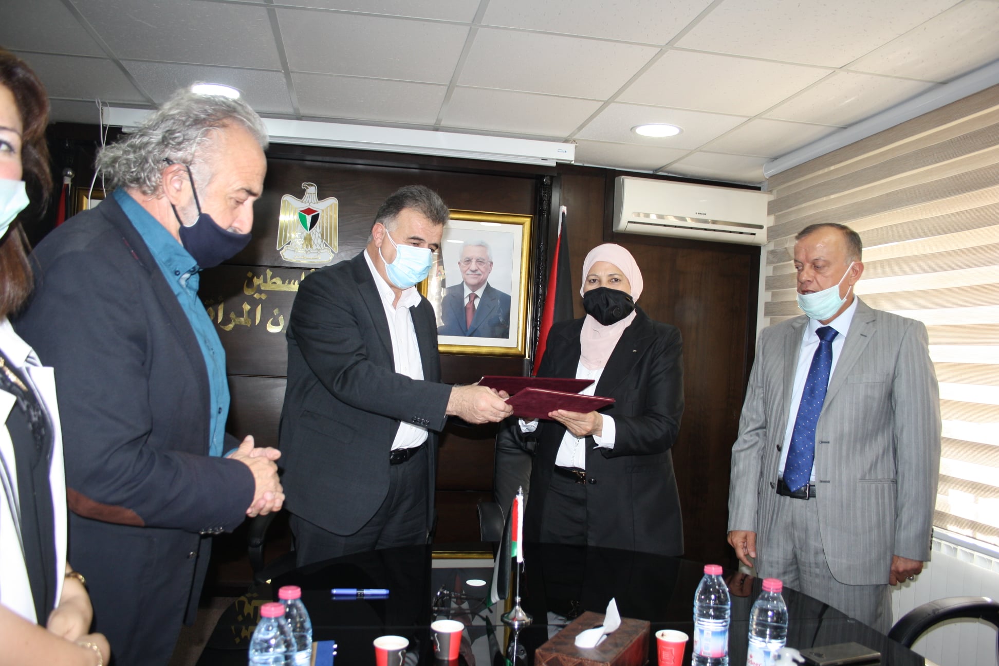 وزارة شؤون المرأة والإتحاد العام لنقابات عمال فلسطين يوقعان مذكرة تعاون