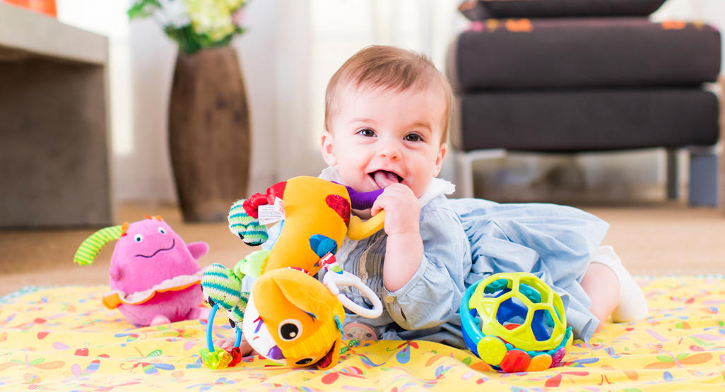 أصول اللعب مع طفلك في أول عامين .. ليصبح طفلك عبقرياً .