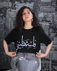 النجمة الأكثر خفة وعفوية في مهرجان الجونة.. عن مايان السيد التي تركت المهرجان لتعود إلى جامعتها