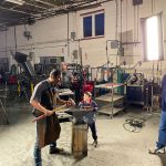 المحامية زين ملحيس تبدع في المطرزات