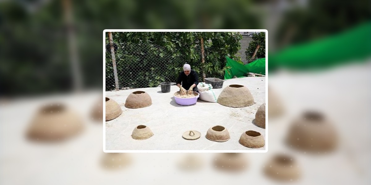 ليست مجرد مهنة.. فلسطينية تحمي صناعة “الطابون” من سرقة الإحتلال